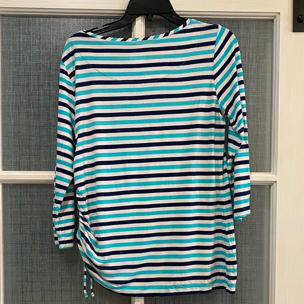 Ruby Rd T-Shirt- Medium - Picture 4 of 4